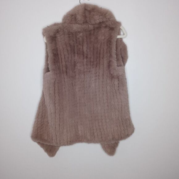 Soft Surroundings faux fur vest size medium - Picture 5 of 5